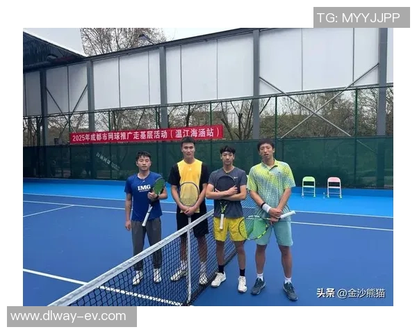 广州网球队与成都网球队赛后复盘分析比赛经验与战术调整探讨